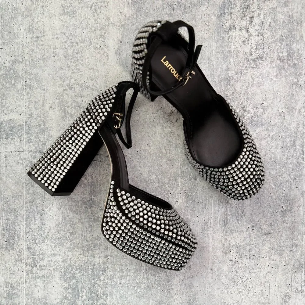 NEW Larroude Ari Crystal Pump 9